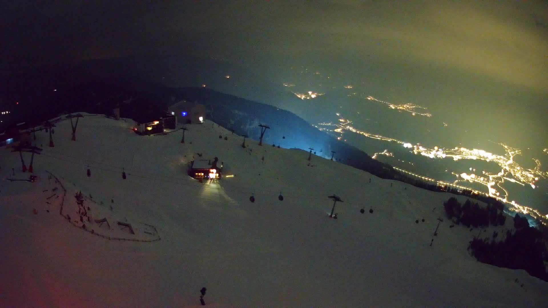 Kronplatz peak Ski resort | view to Bruneck