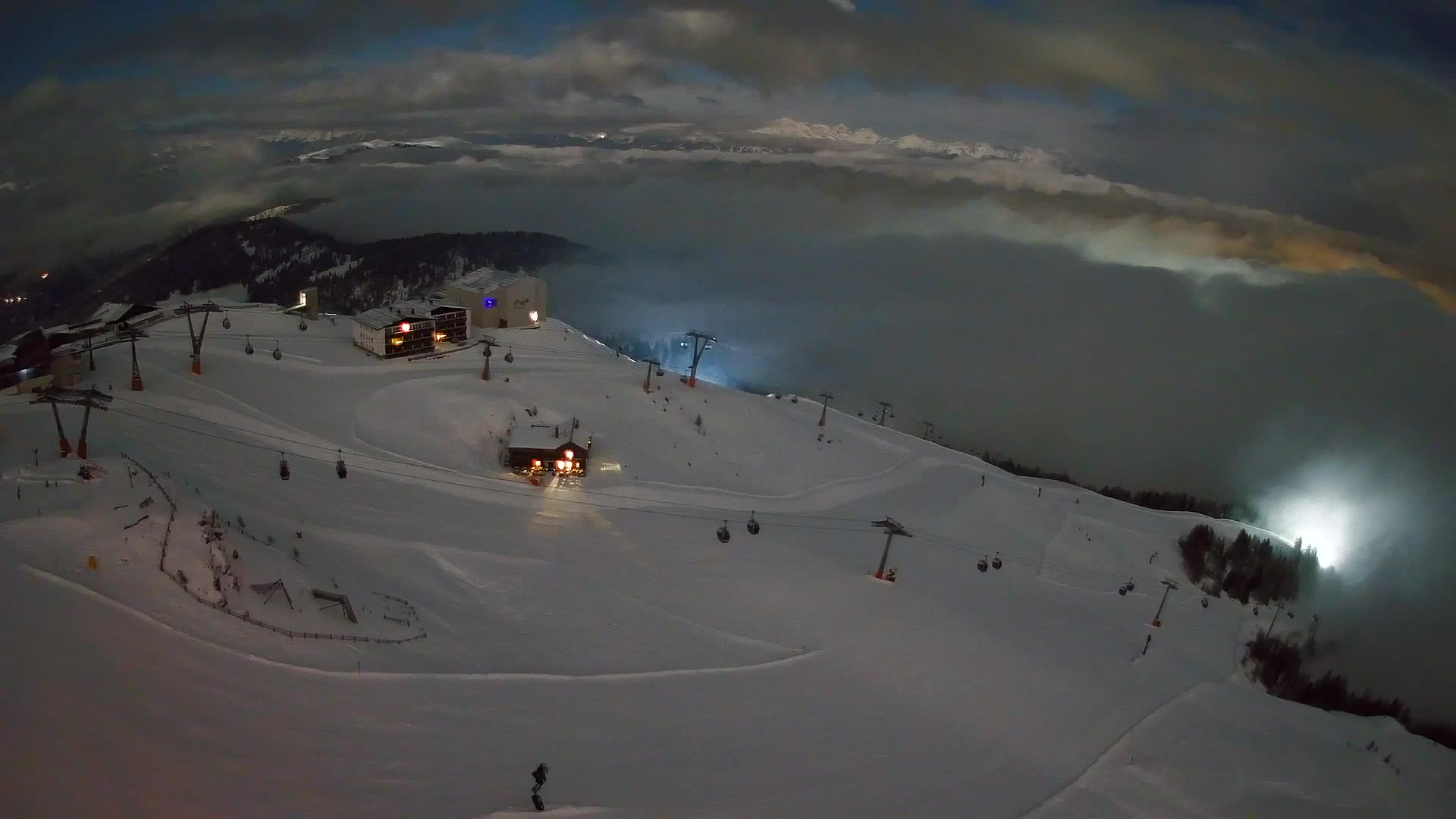 Skigebiet Kronplatz Gipfel | Blick auf Bruneck