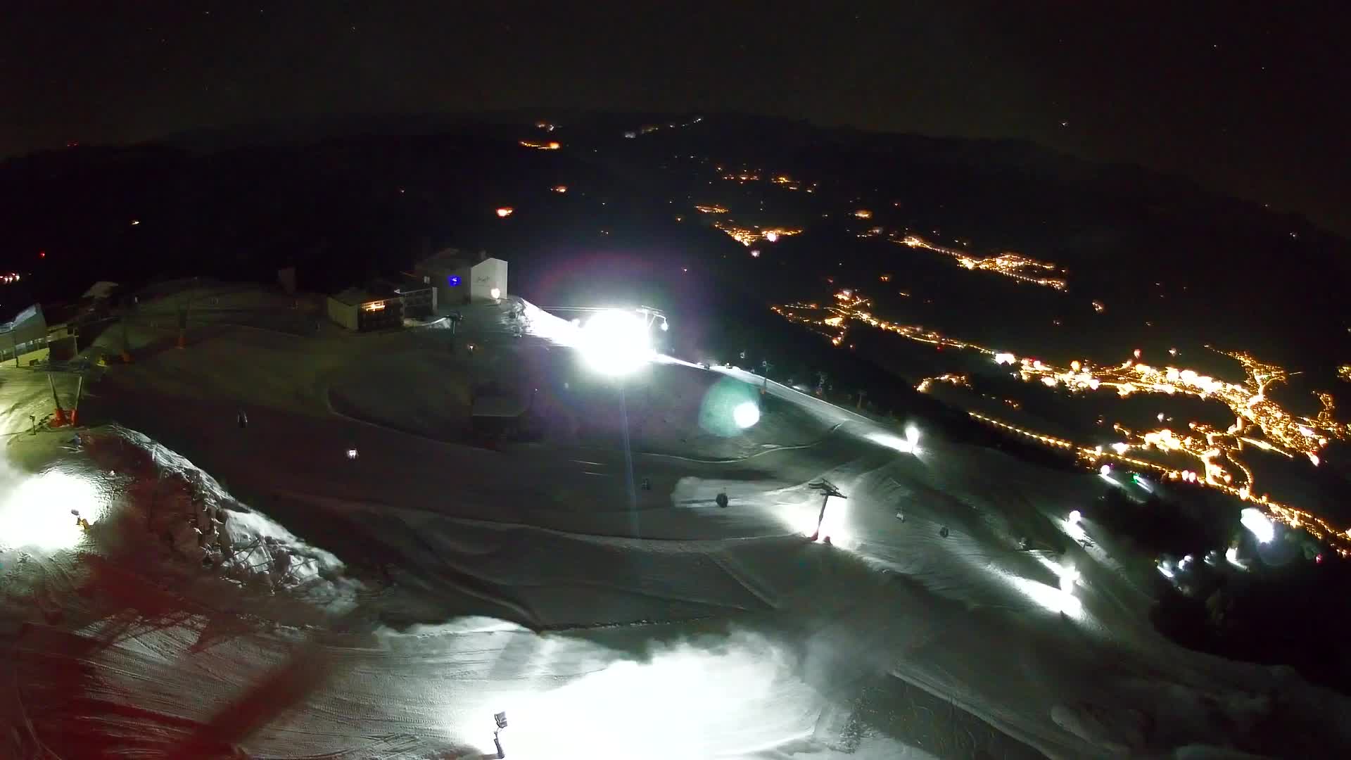 Cima estación de esquí Kronplatz | vista hacia Brunico