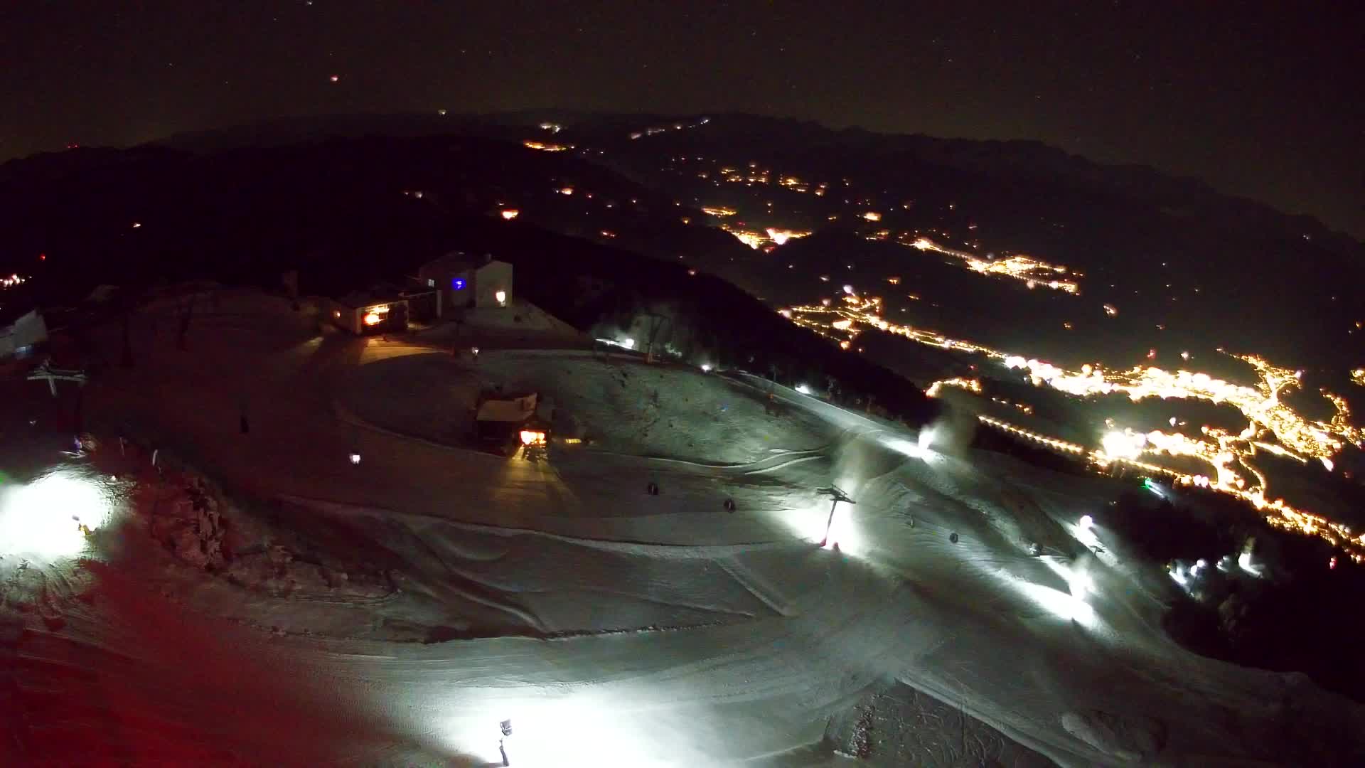 Kronplatz peak Ski resort | view to Bruneck