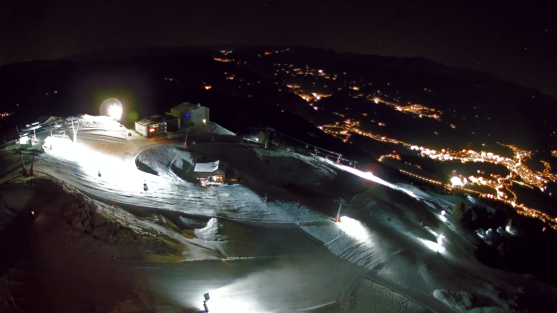 Kronplatz peak Ski resort | view to Bruneck