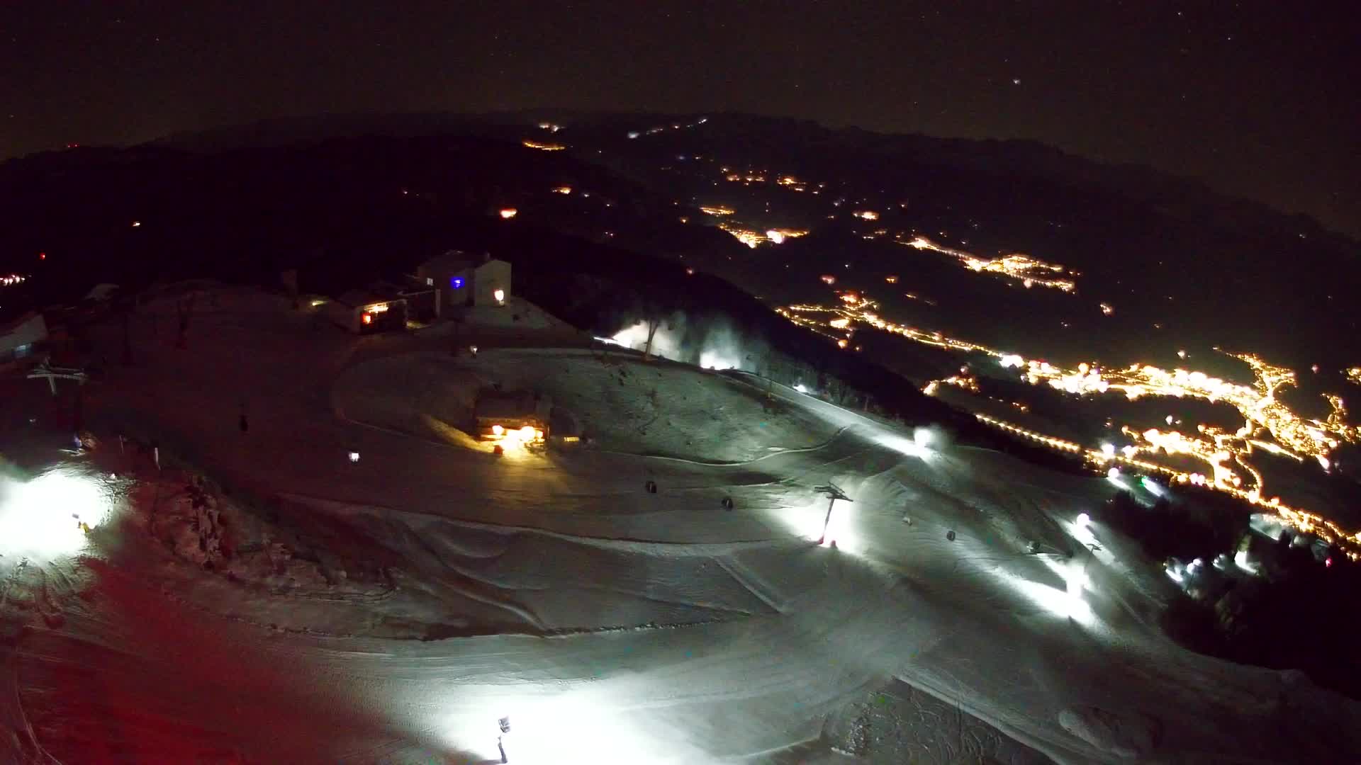 Kronplatz peak Ski resort | view to Bruneck