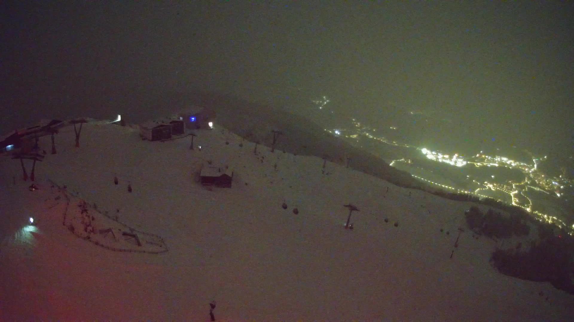 Kronplatz peak Ski resort | view to Bruneck