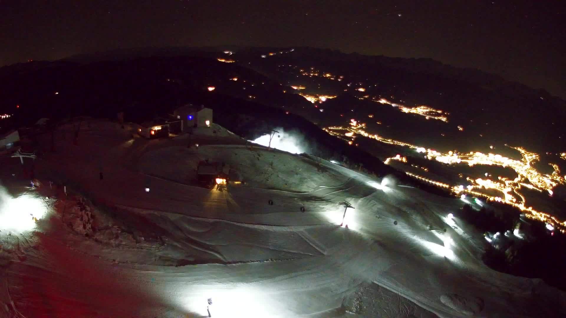 Kronplatz peak Ski resort | view to Bruneck