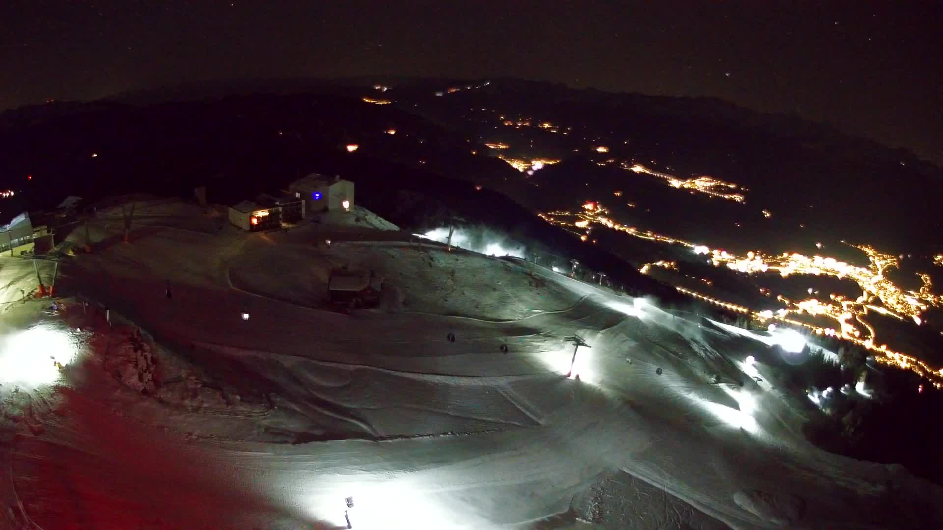 Kronplatz peak Ski resort | view to Bruneck