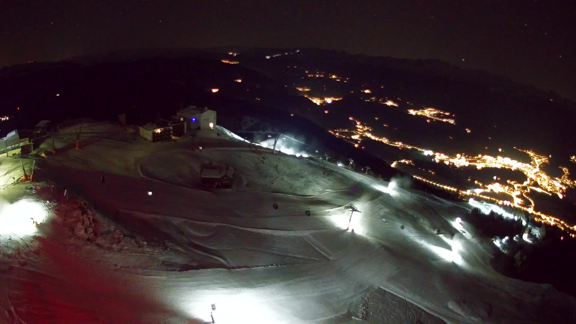 Kronplatz peak Ski resort | view to Bruneck