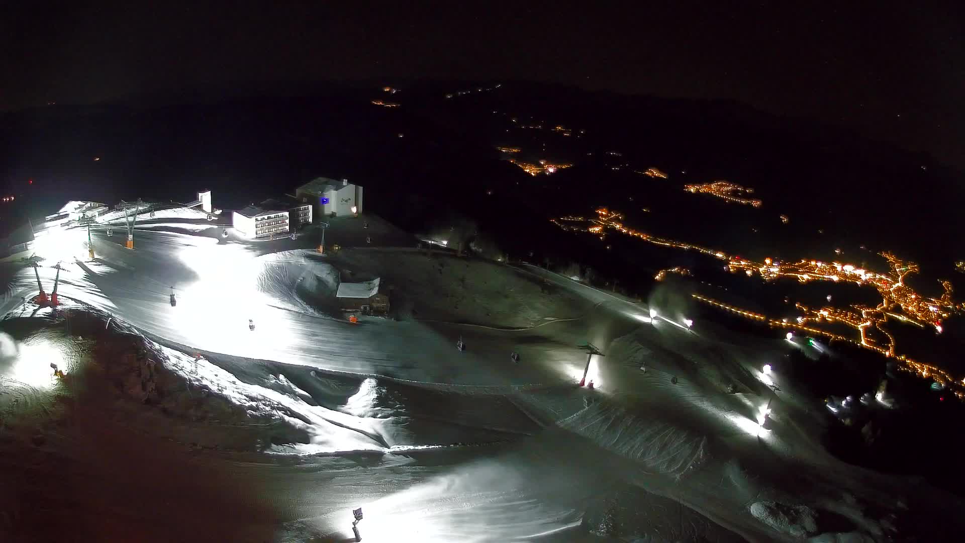 Station de ski Kronplatz sommet | vue sur Brunico