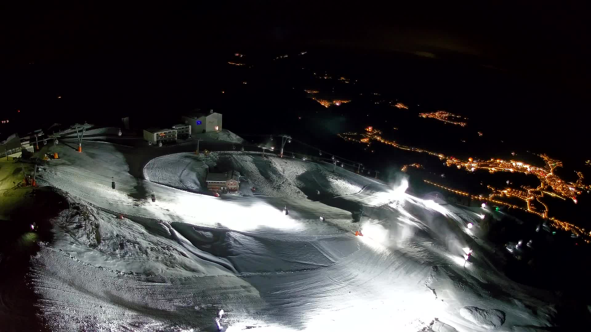 Stazione sciistica di Plan de Corones | vista su Brunico
