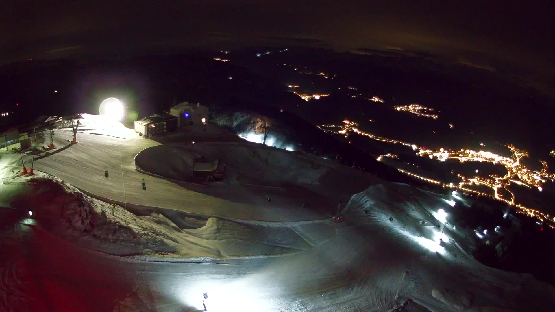Skigebiet Kronplatz Gipfel | Blick auf Bruneck
