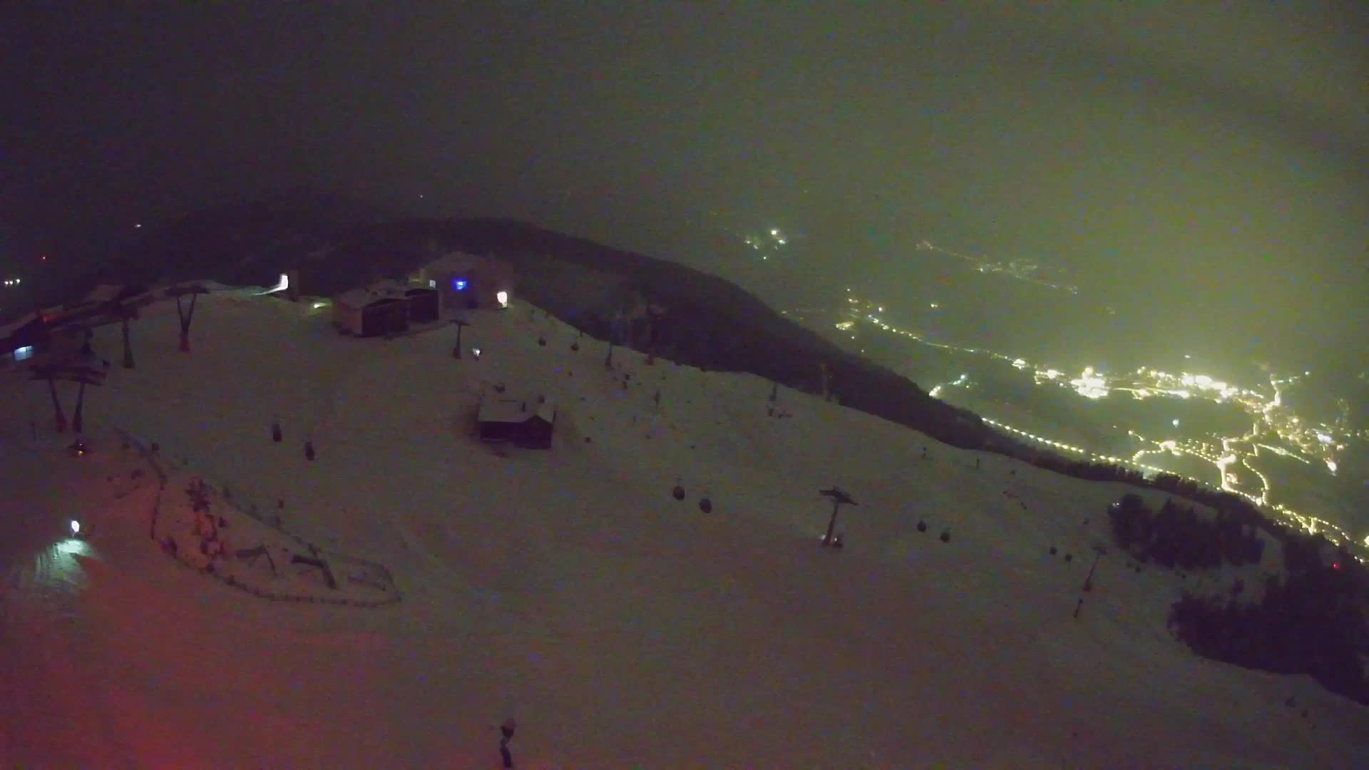 Skigebiet Kronplatz Gipfel | Blick auf Bruneck