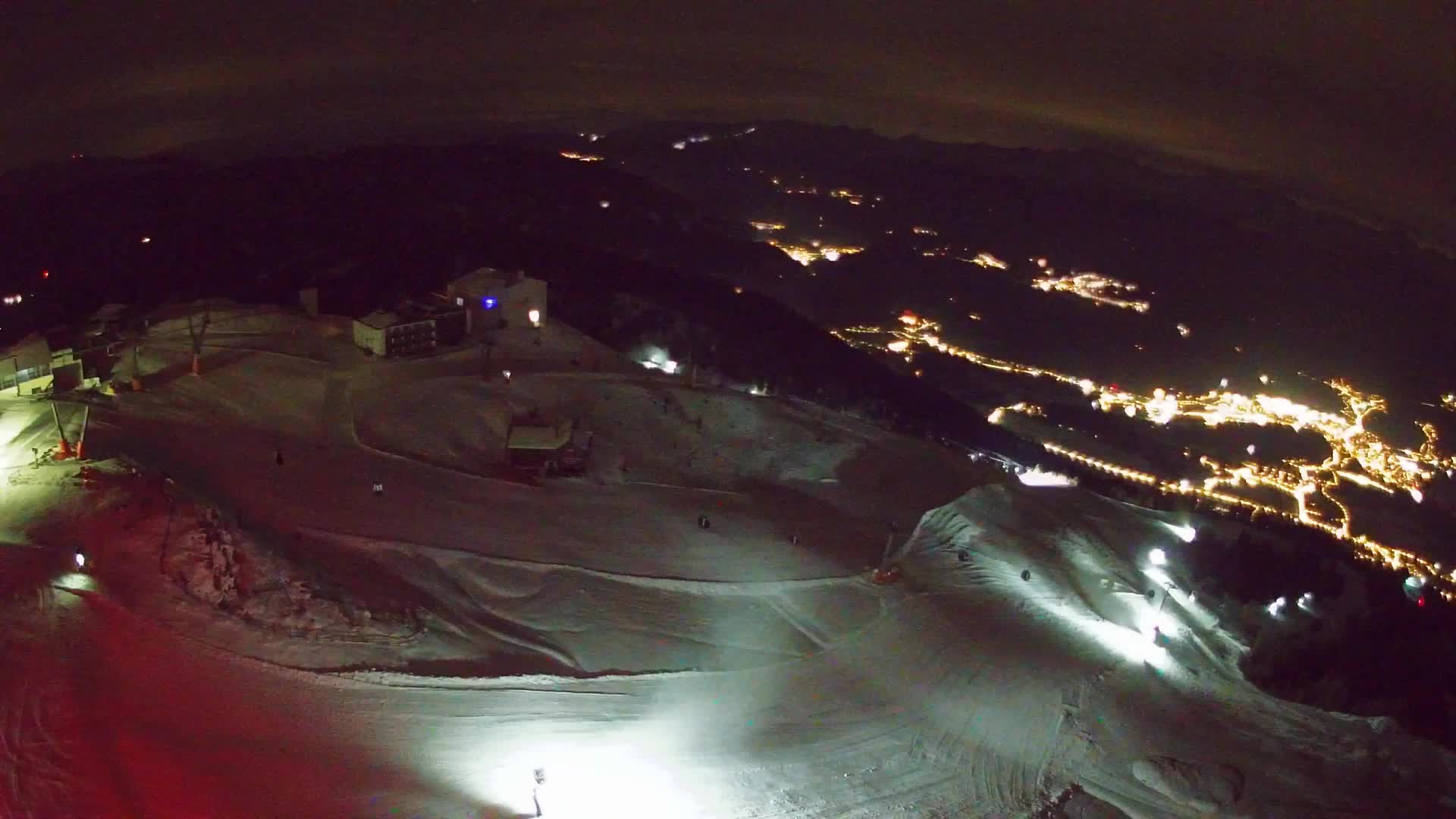 Kronplatz peak Ski resort | view to Bruneck