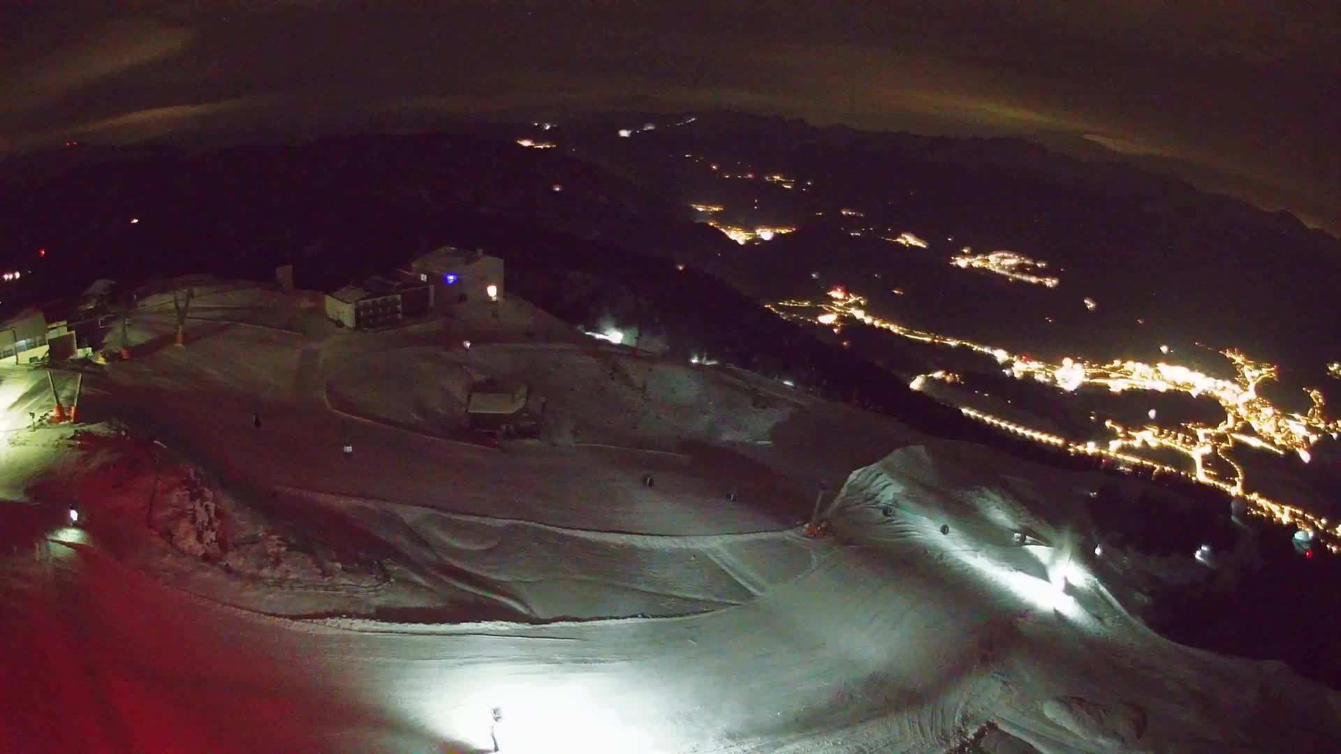 Skigebiet Kronplatz Gipfel | Blick auf Bruneck