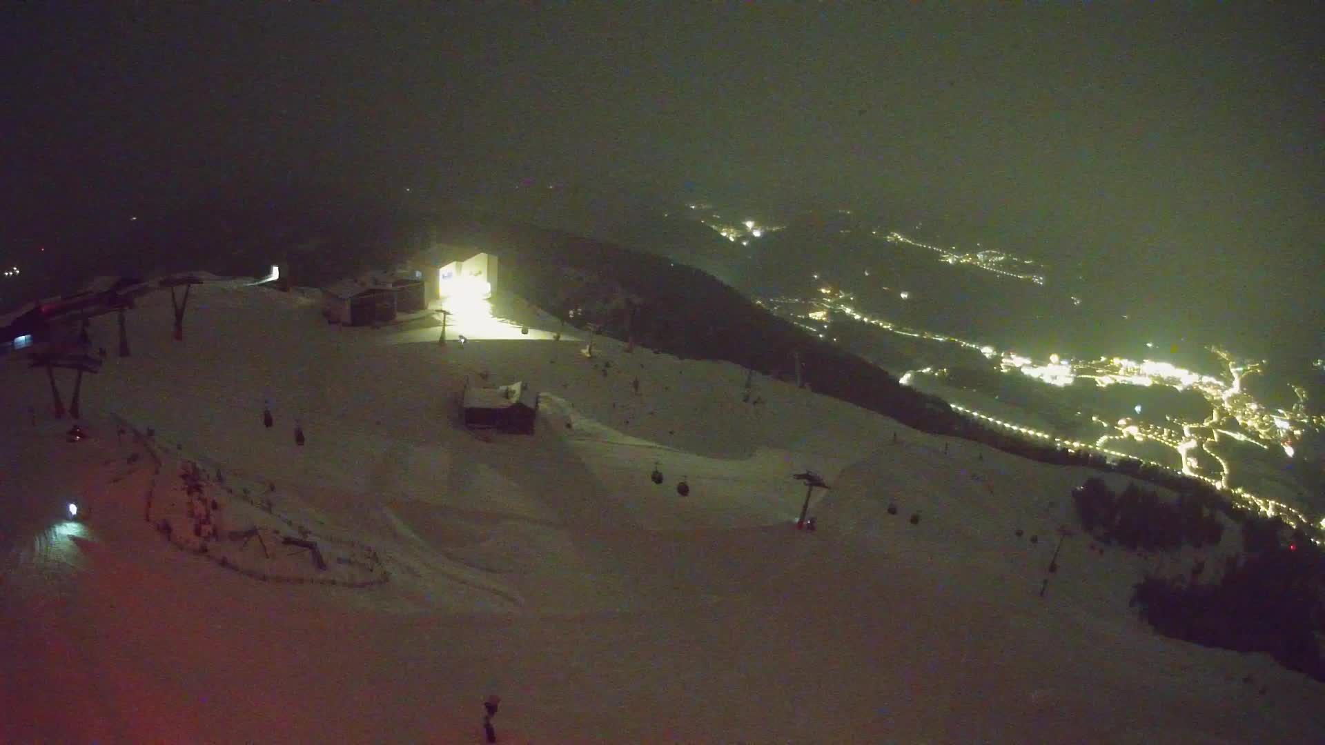 Stazione sciistica di Plan de Corones | vista su Brunico