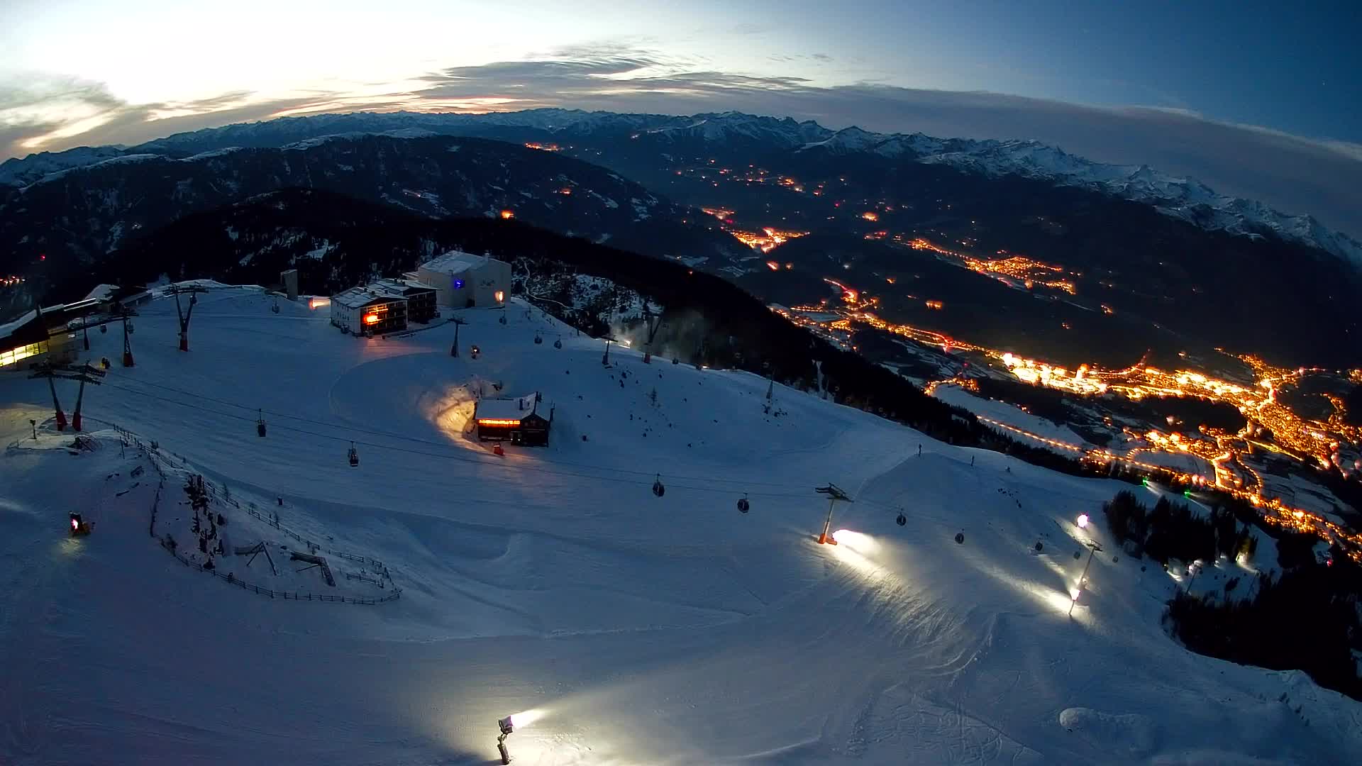 Smučišče Kronplatz – vrh | pogled na Bruneck