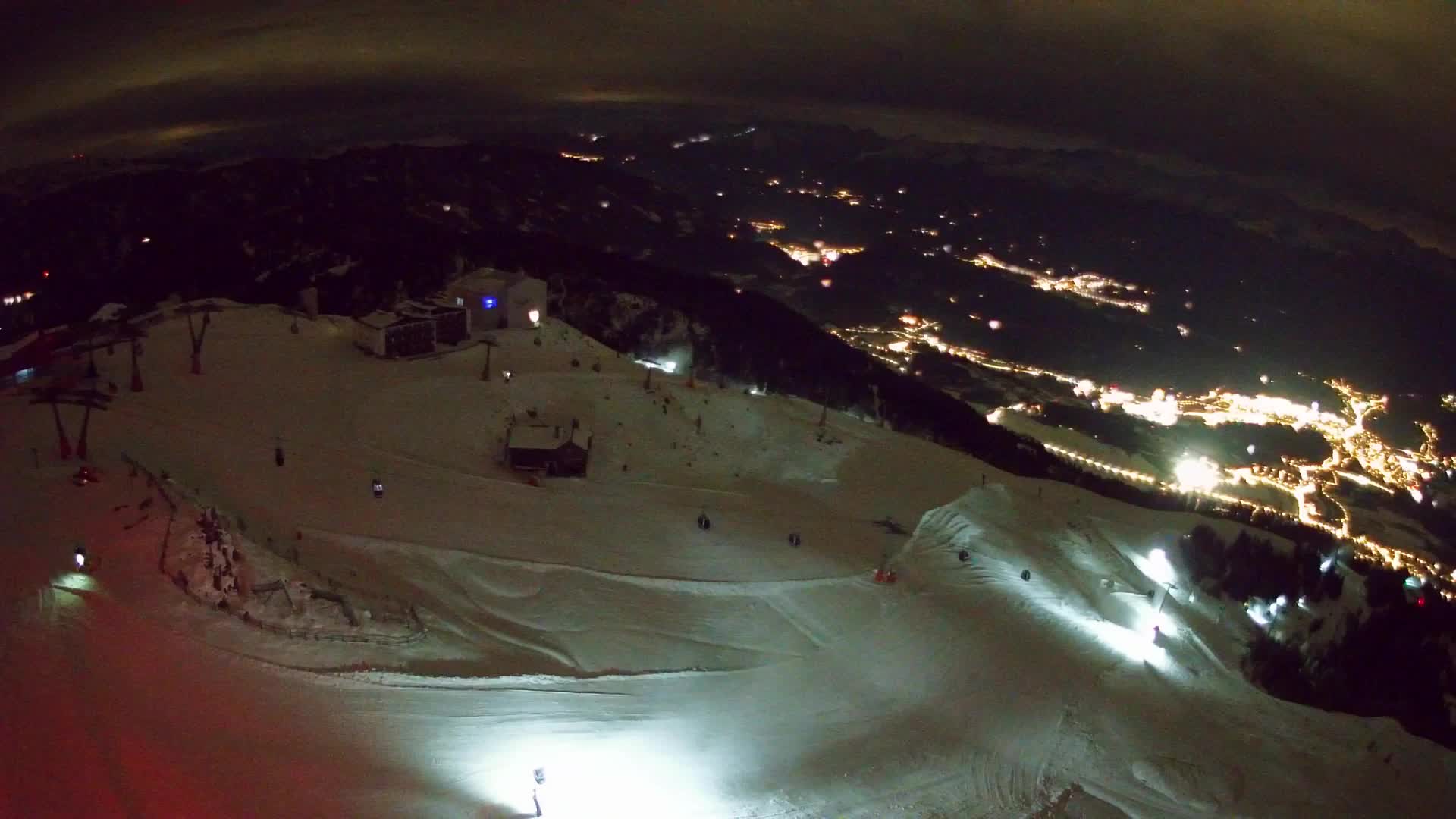 Station de ski Kronplatz sommet | vue sur Brunico