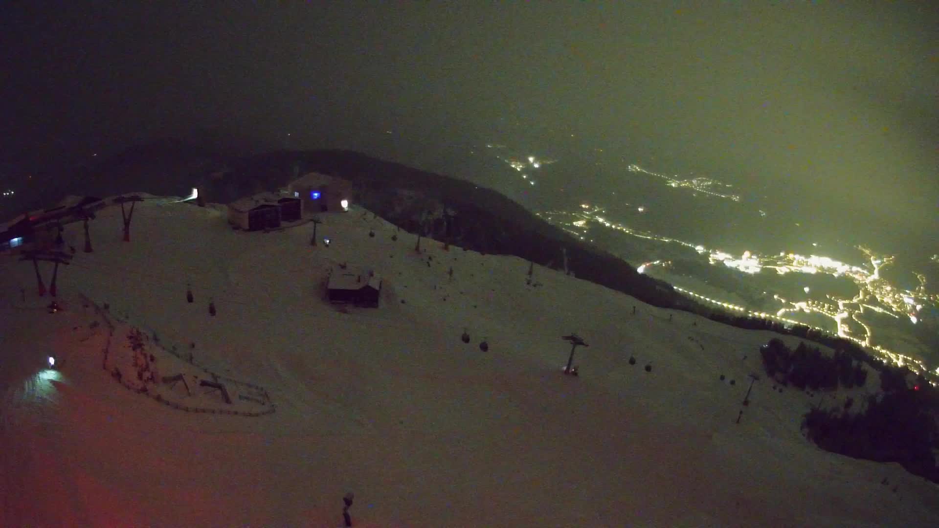 Skigebiet Kronplatz Gipfel | Blick auf Bruneck