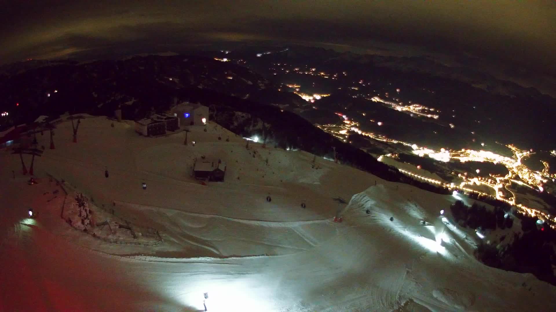 Skigebiet Kronplatz Gipfel | Blick auf Bruneck