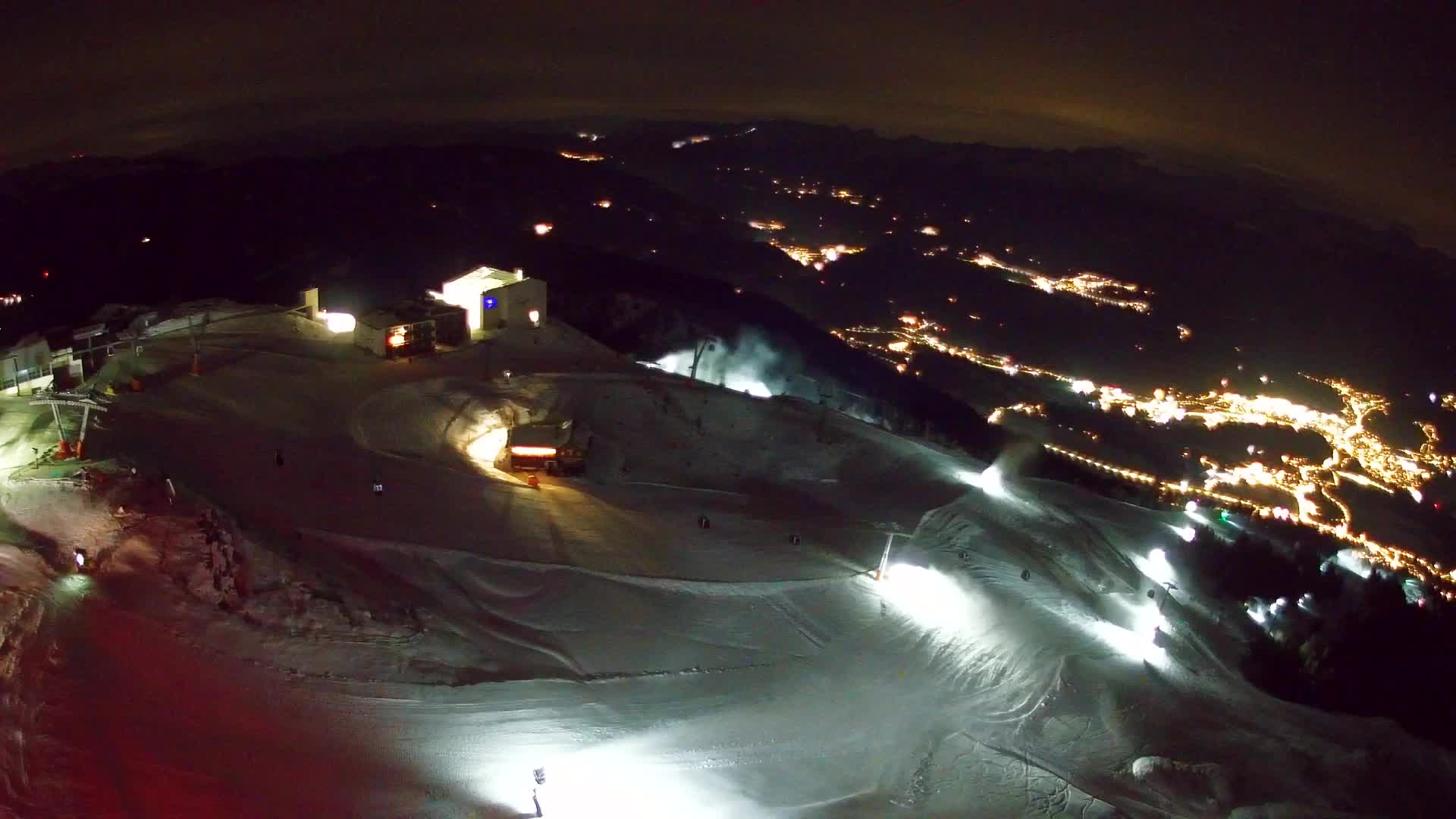 Kronplatz peak Ski resort | view to Bruneck