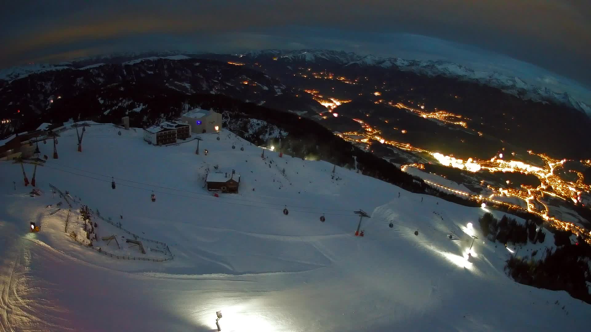 Kronplatz peak Ski resort | view to Bruneck