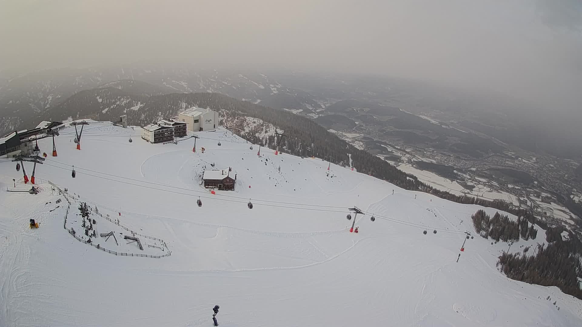Skigebiet Kronplatz Gipfel | Blick auf Bruneck