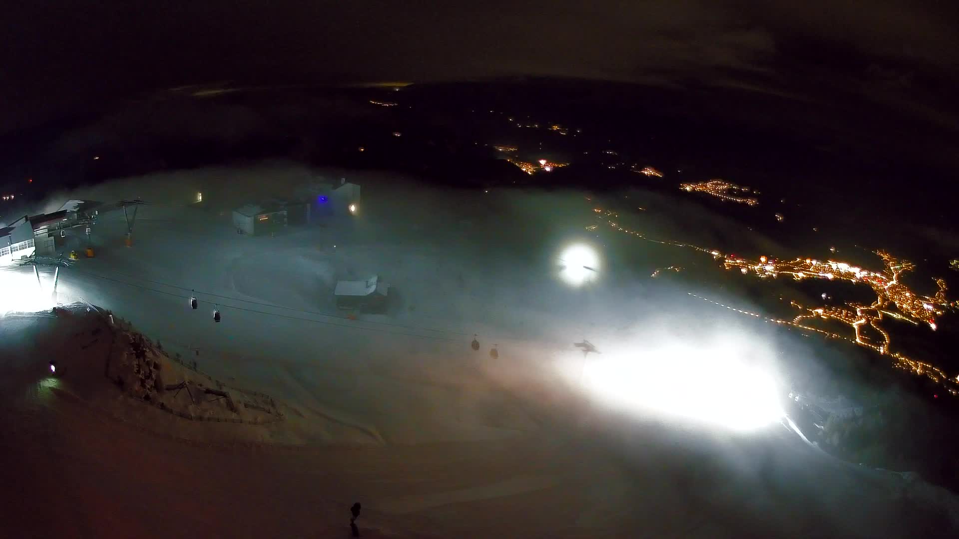 Kronplatz peak Ski resort | view to Bruneck