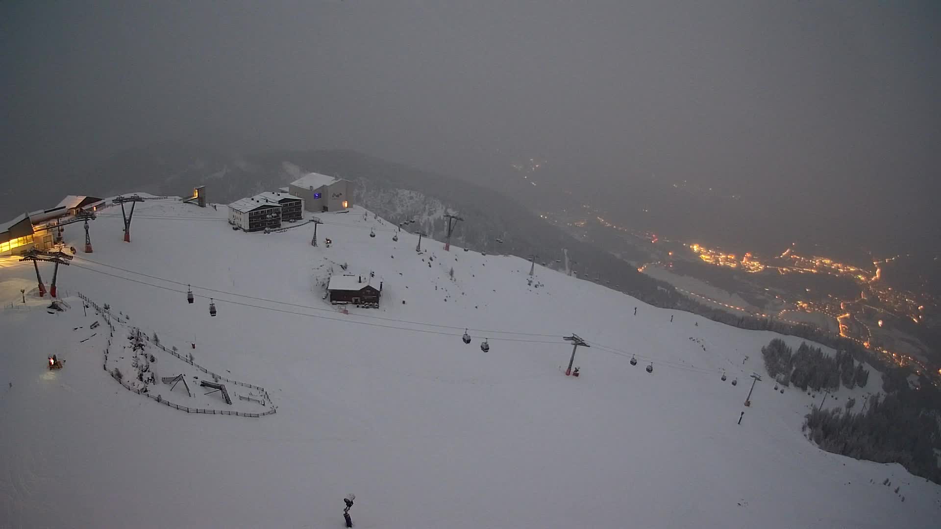Skigebiet Kronplatz Gipfel | Blick auf Bruneck