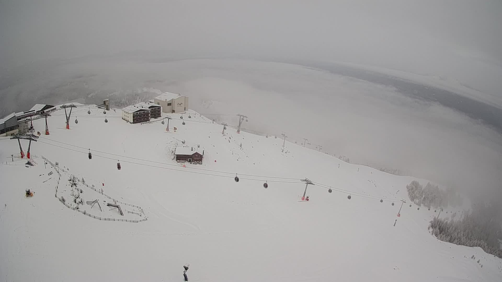 Stazione sciistica di Plan de Corones | vista su Brunico