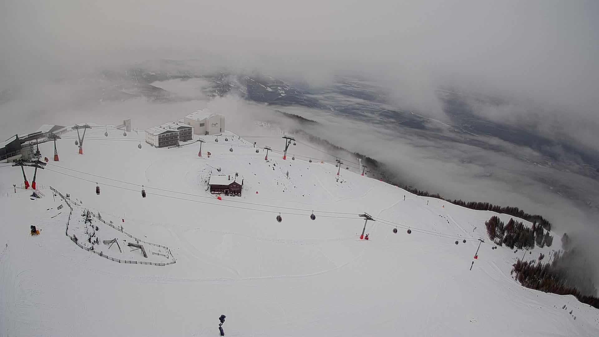 Smučišče Kronplatz – vrh | pogled na Bruneck