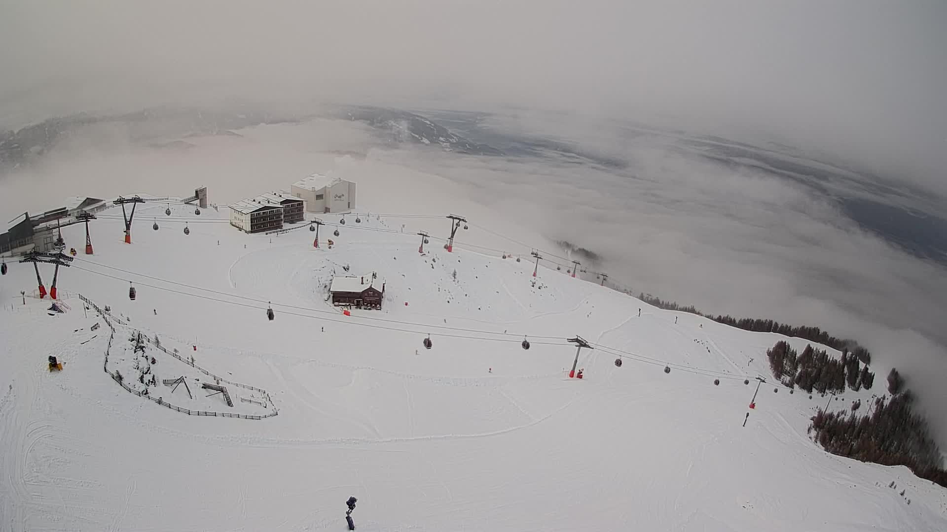 Skigebiet Kronplatz Gipfel | Blick auf Bruneck