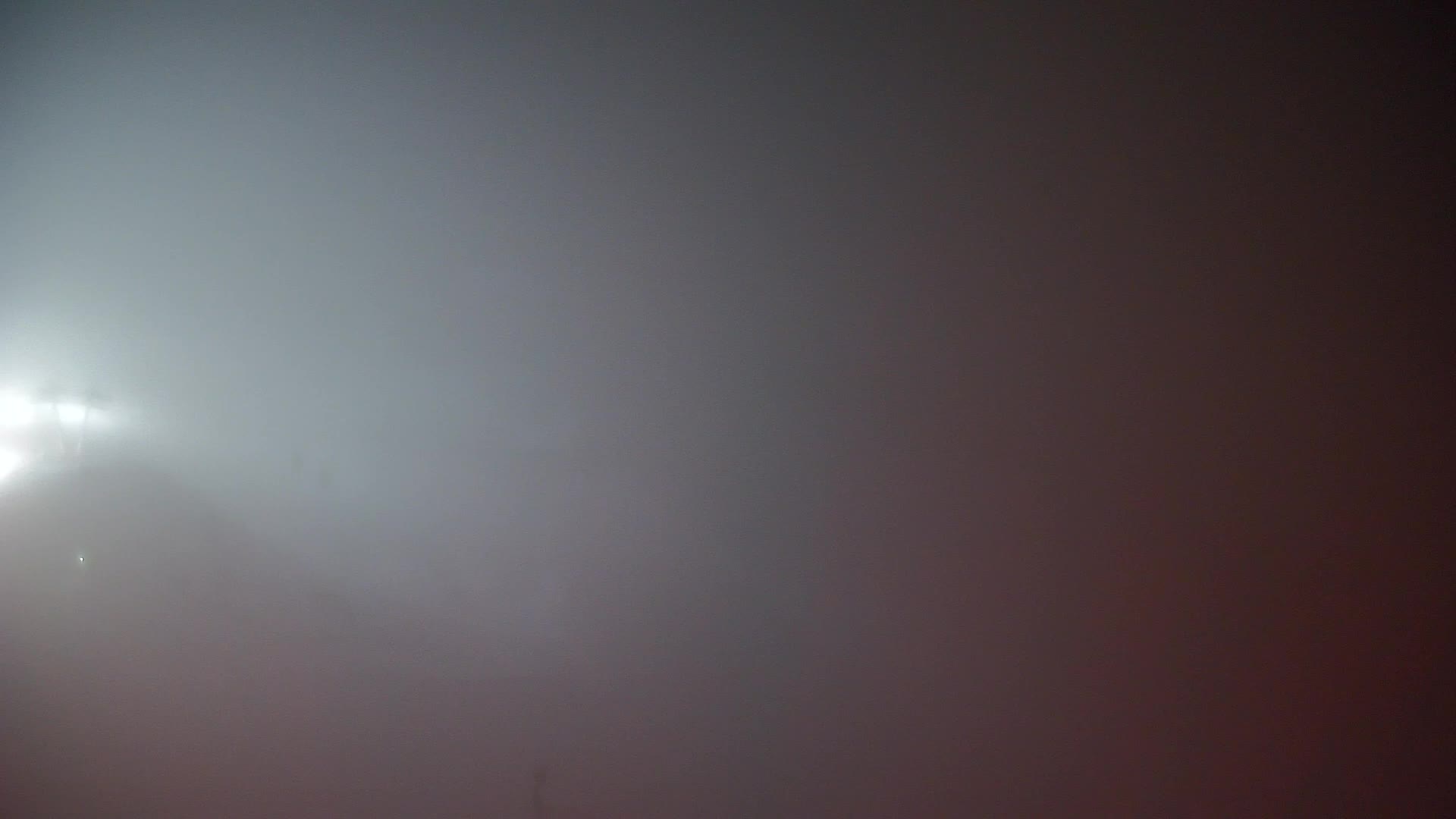 Cima estación de esquí Kronplatz | vista hacia Brunico