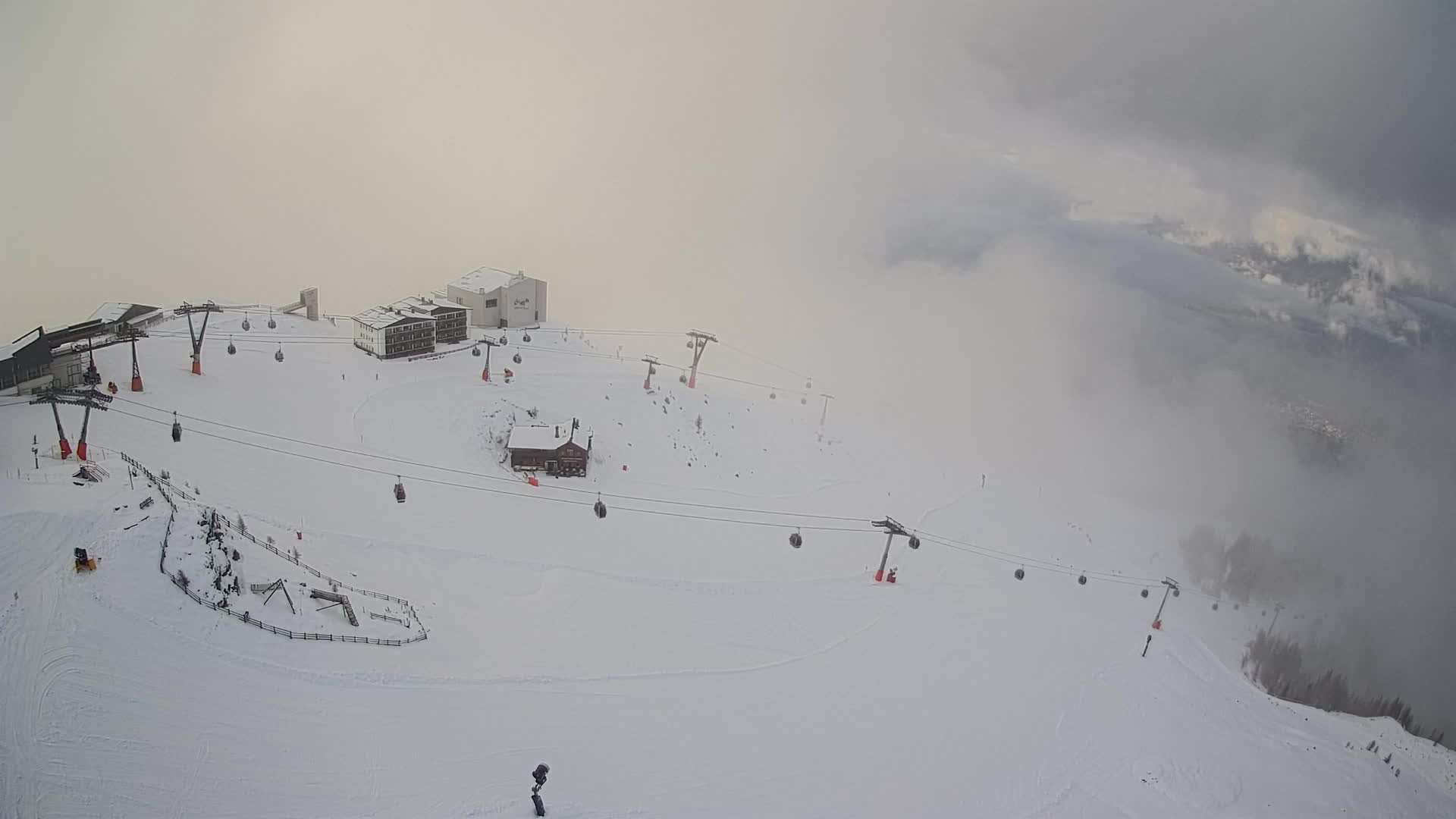 Station de ski Kronplatz sommet | vue sur Brunico