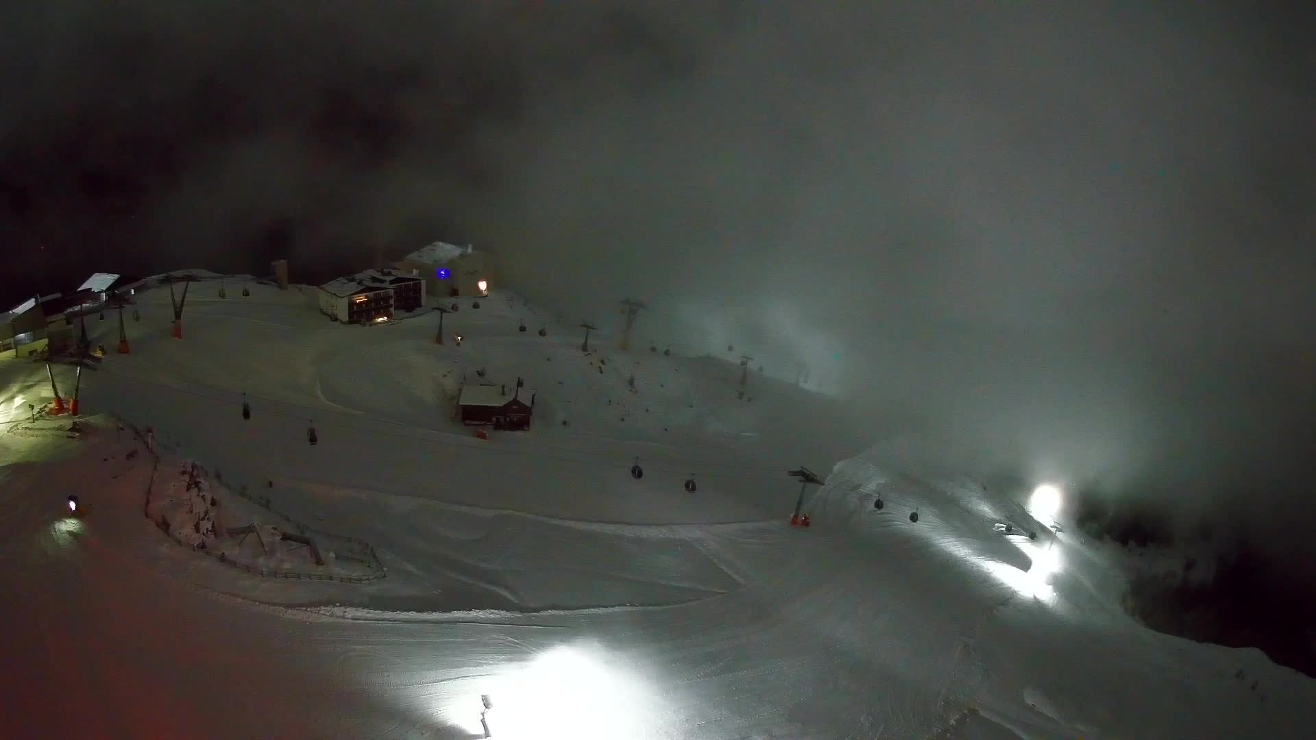Station de ski Kronplatz sommet | vue sur Brunico