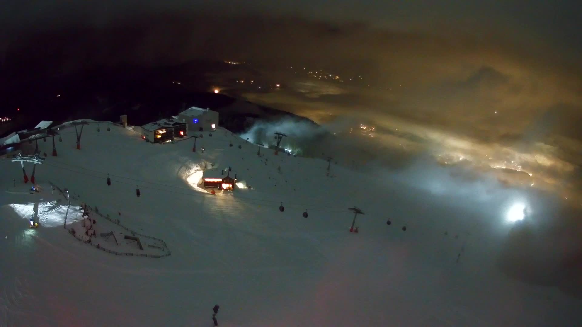 Kronplatz peak Ski resort | view to Bruneck