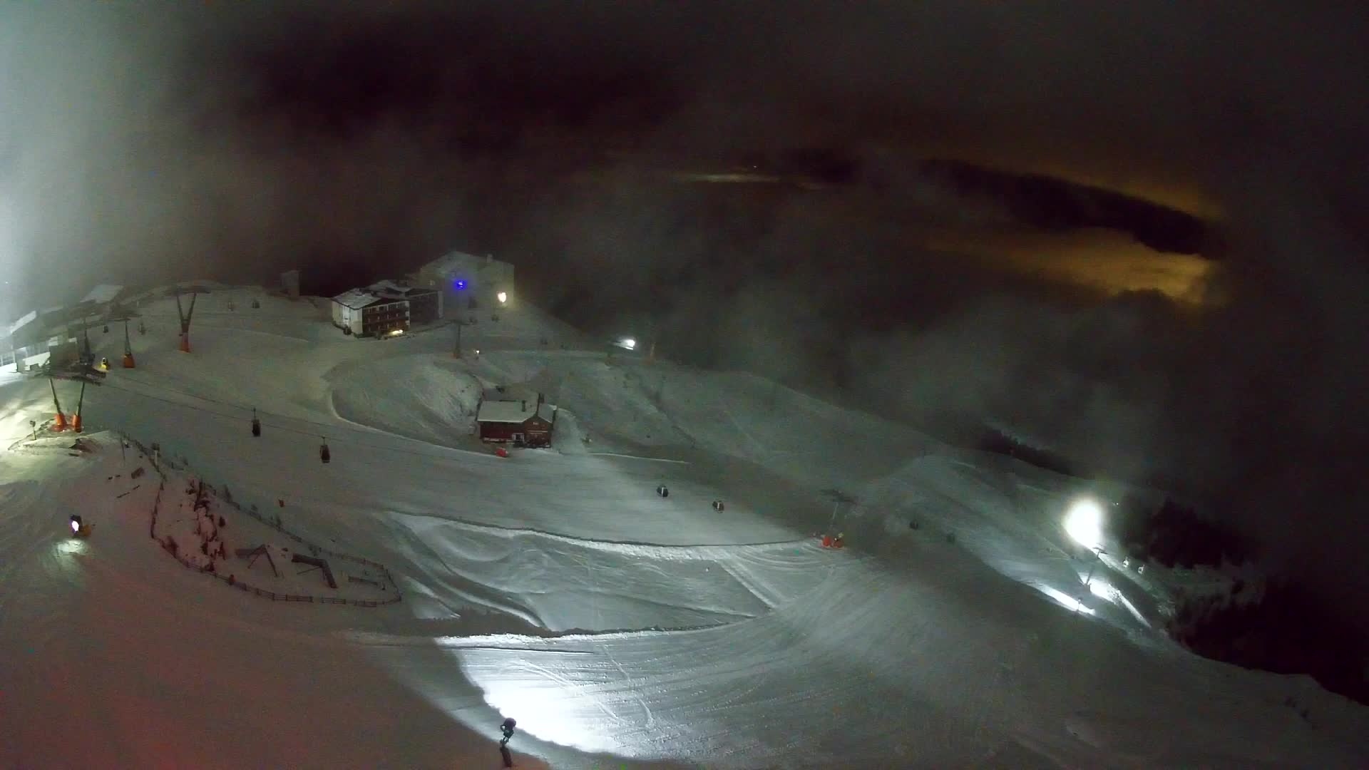 Skigebiet Kronplatz Gipfel | Blick auf Bruneck