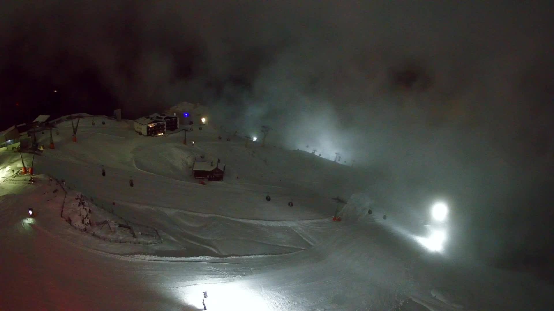 Kronplatz peak Ski resort | view to Bruneck