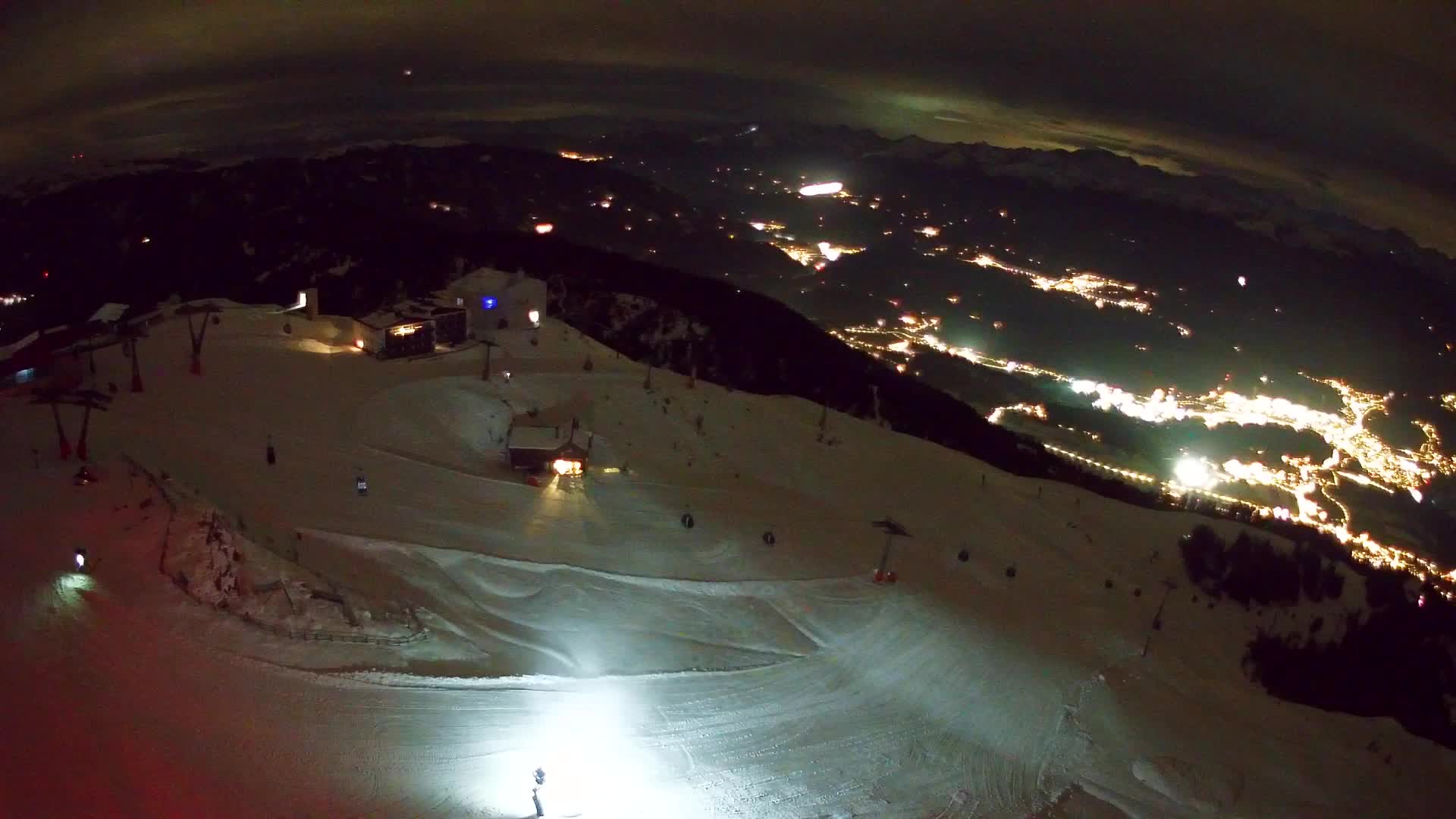 Skigebiet Kronplatz Gipfel | Blick auf Bruneck