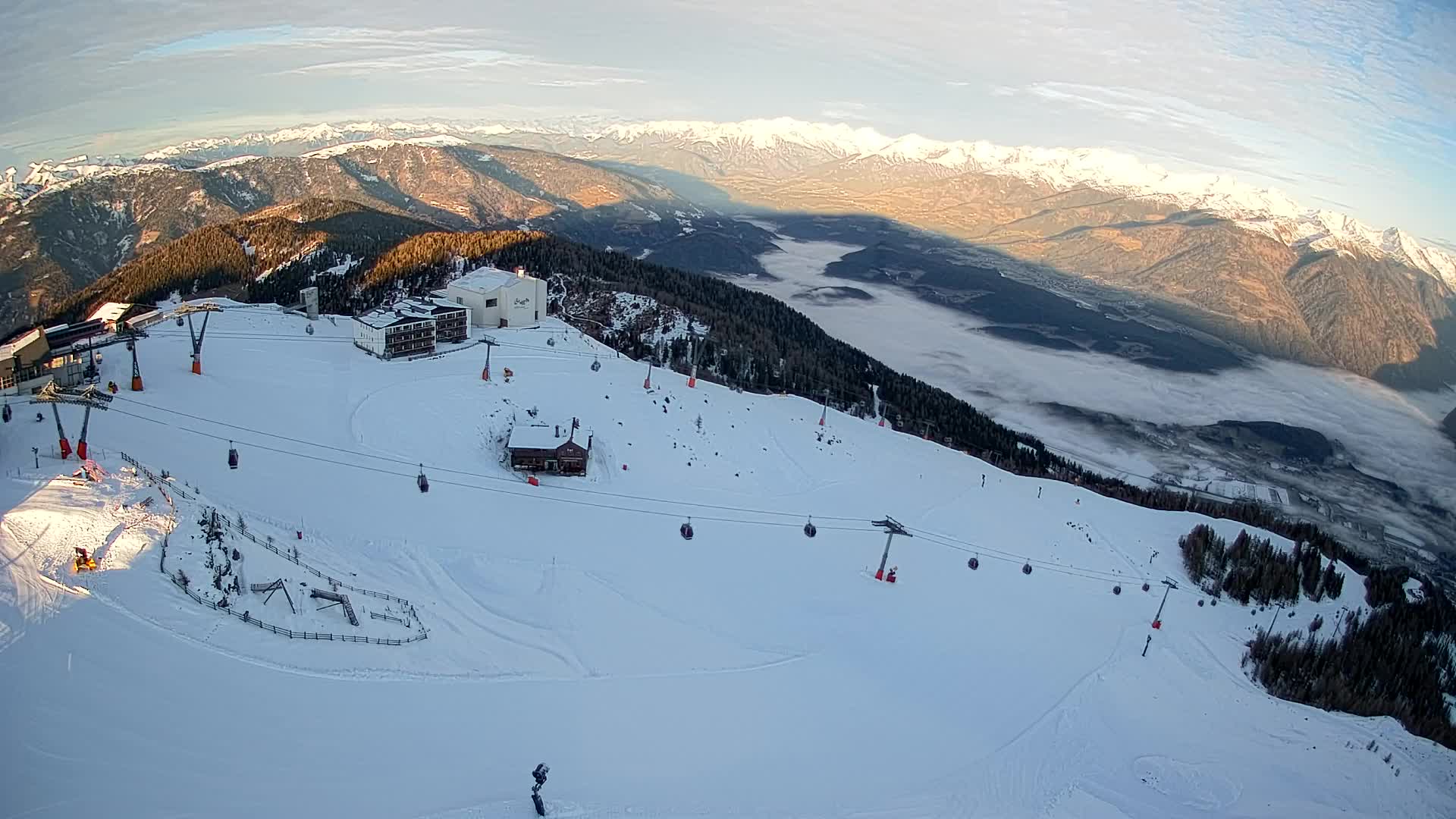 Smučišče Kronplatz – vrh | pogled na Bruneck