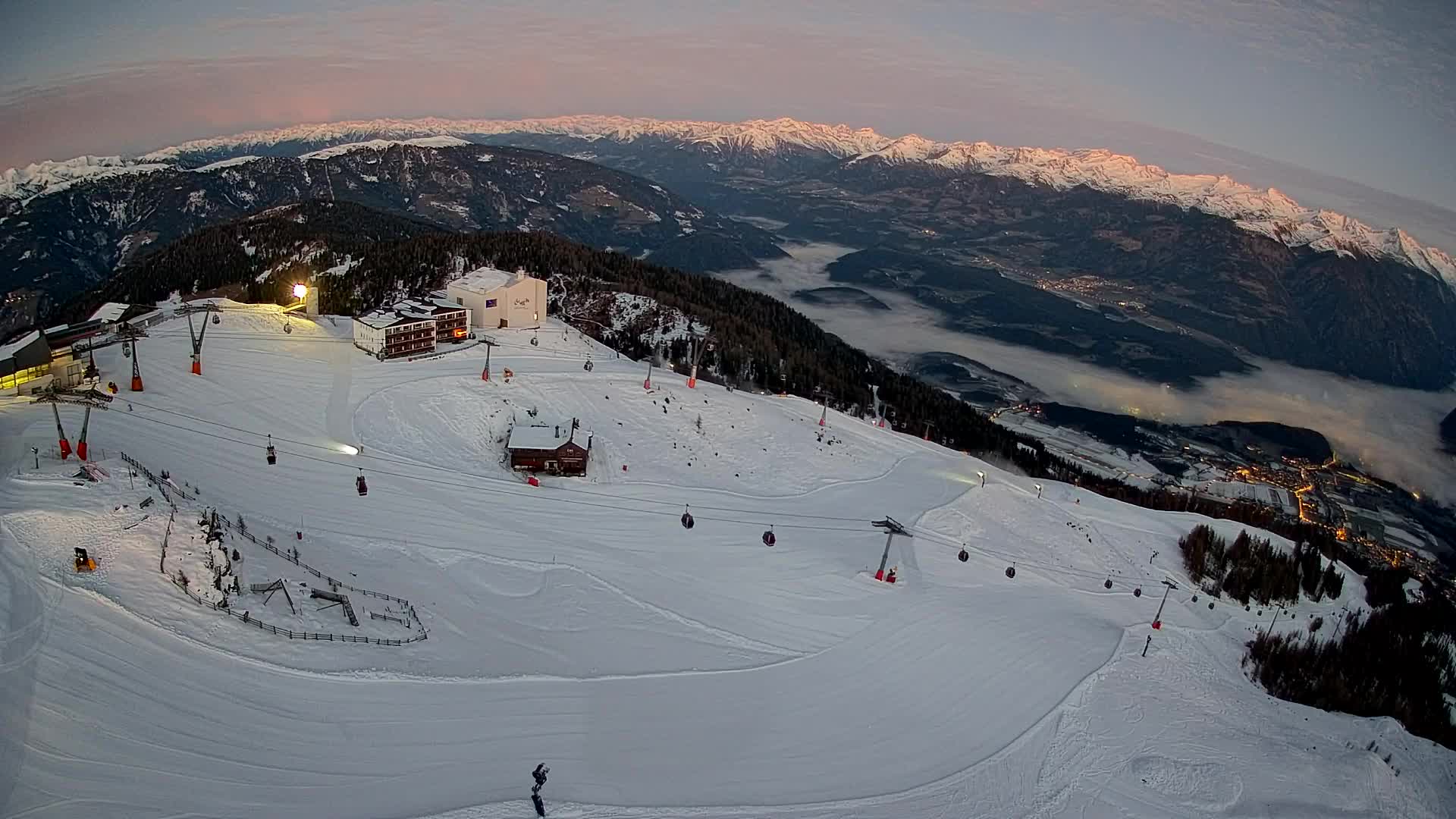 Smučišče Kronplatz – vrh | pogled na Bruneck