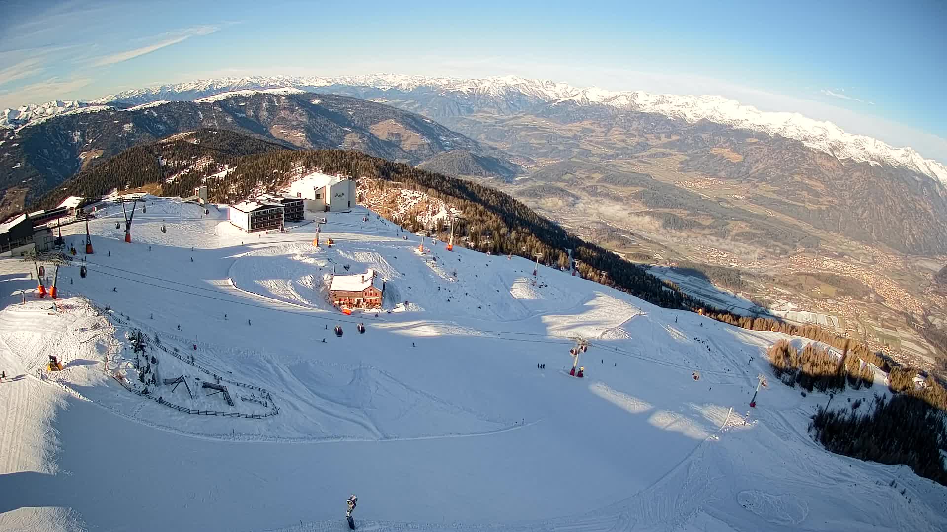 Station de ski Kronplatz sommet | vue sur Brunico