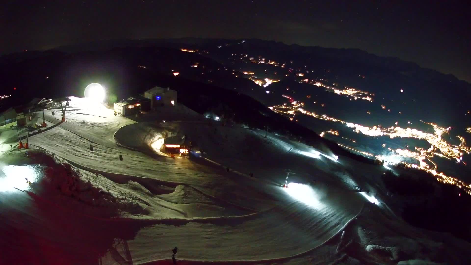 Skigebiet Kronplatz Gipfel | Blick auf Bruneck