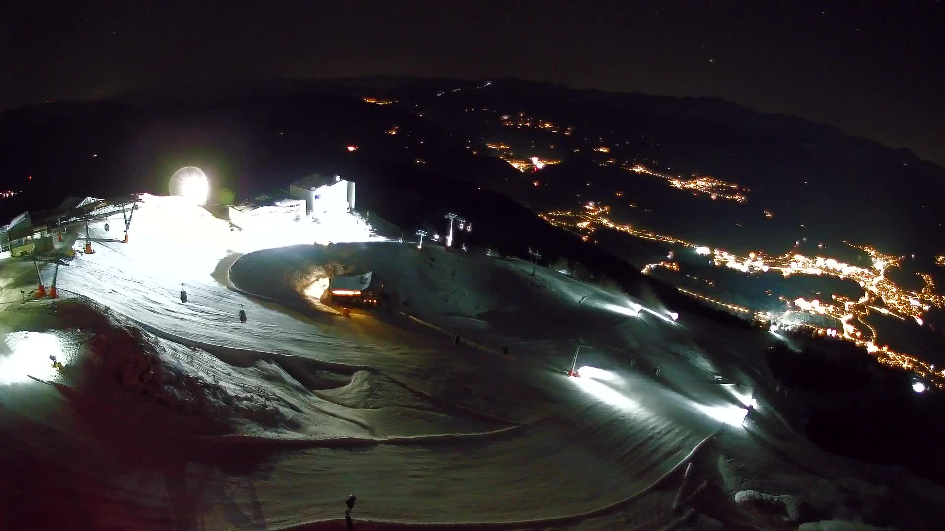 Kronplatz peak Ski resort | view to Bruneck
