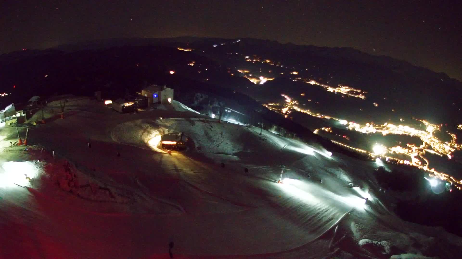 Kronplatz peak Ski resort | view to Bruneck