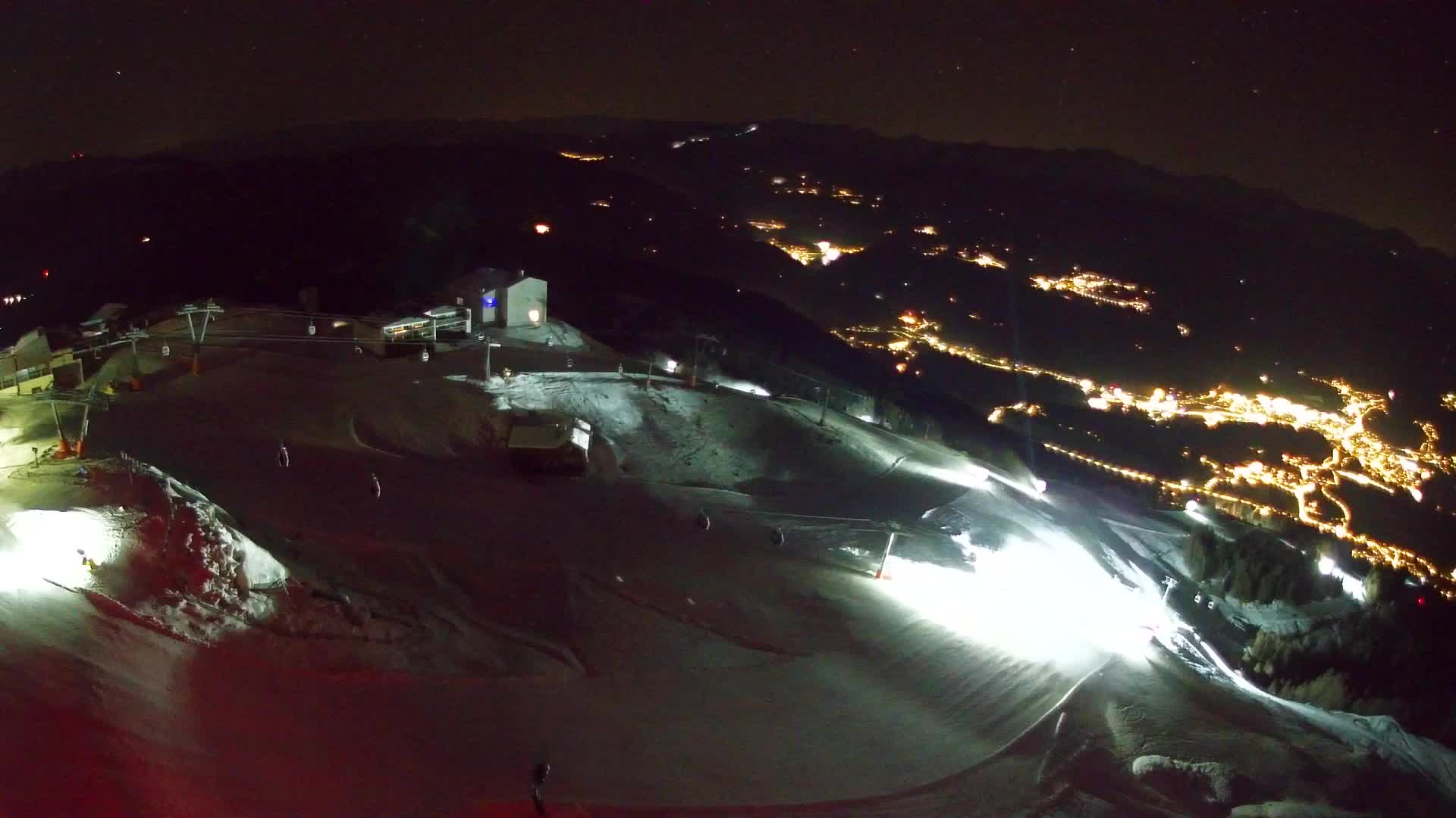 Kronplatz peak Ski resort | view to Bruneck