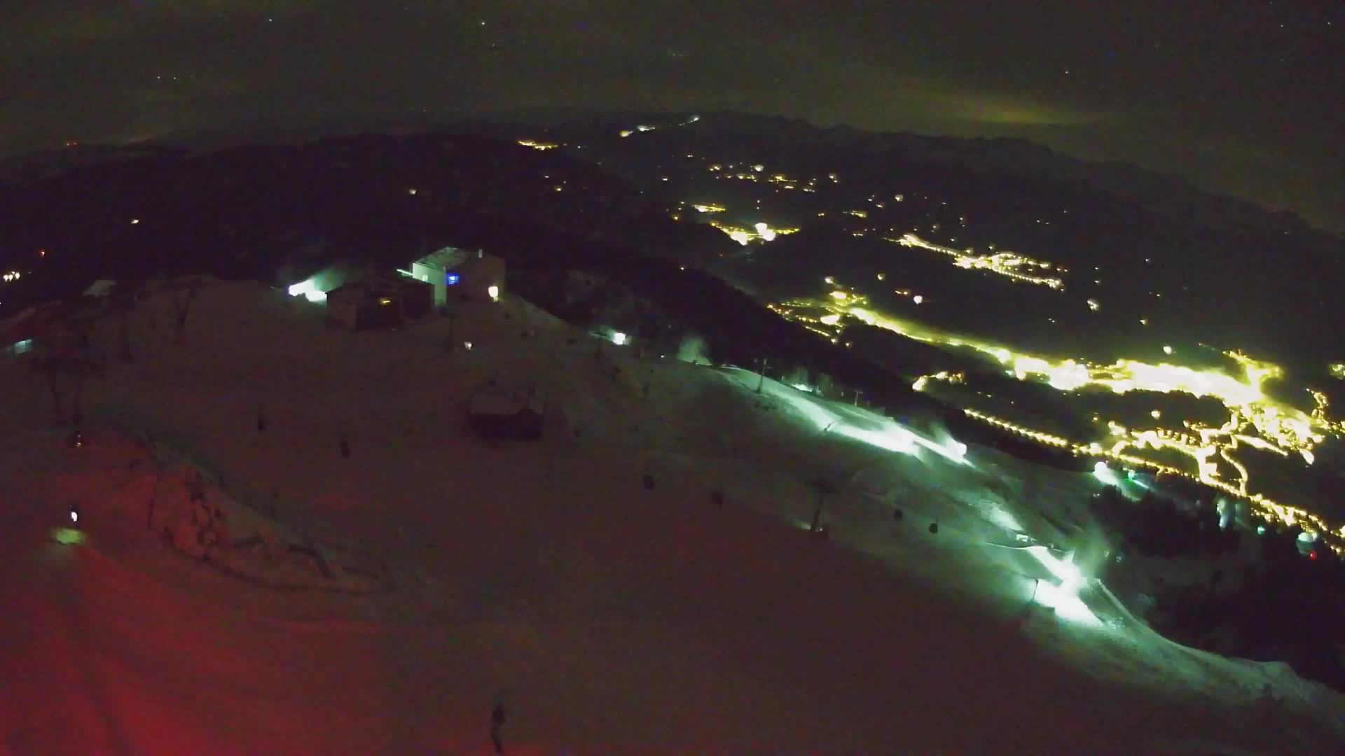 Stazione sciistica di Plan de Corones | vista su Brunico