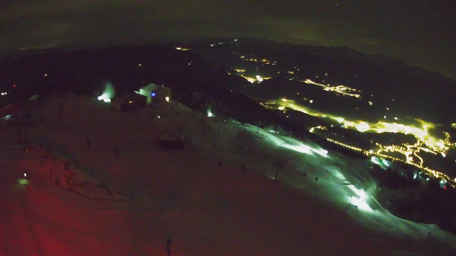 Stazione sciistica di Plan de Corones | vista su Brunico