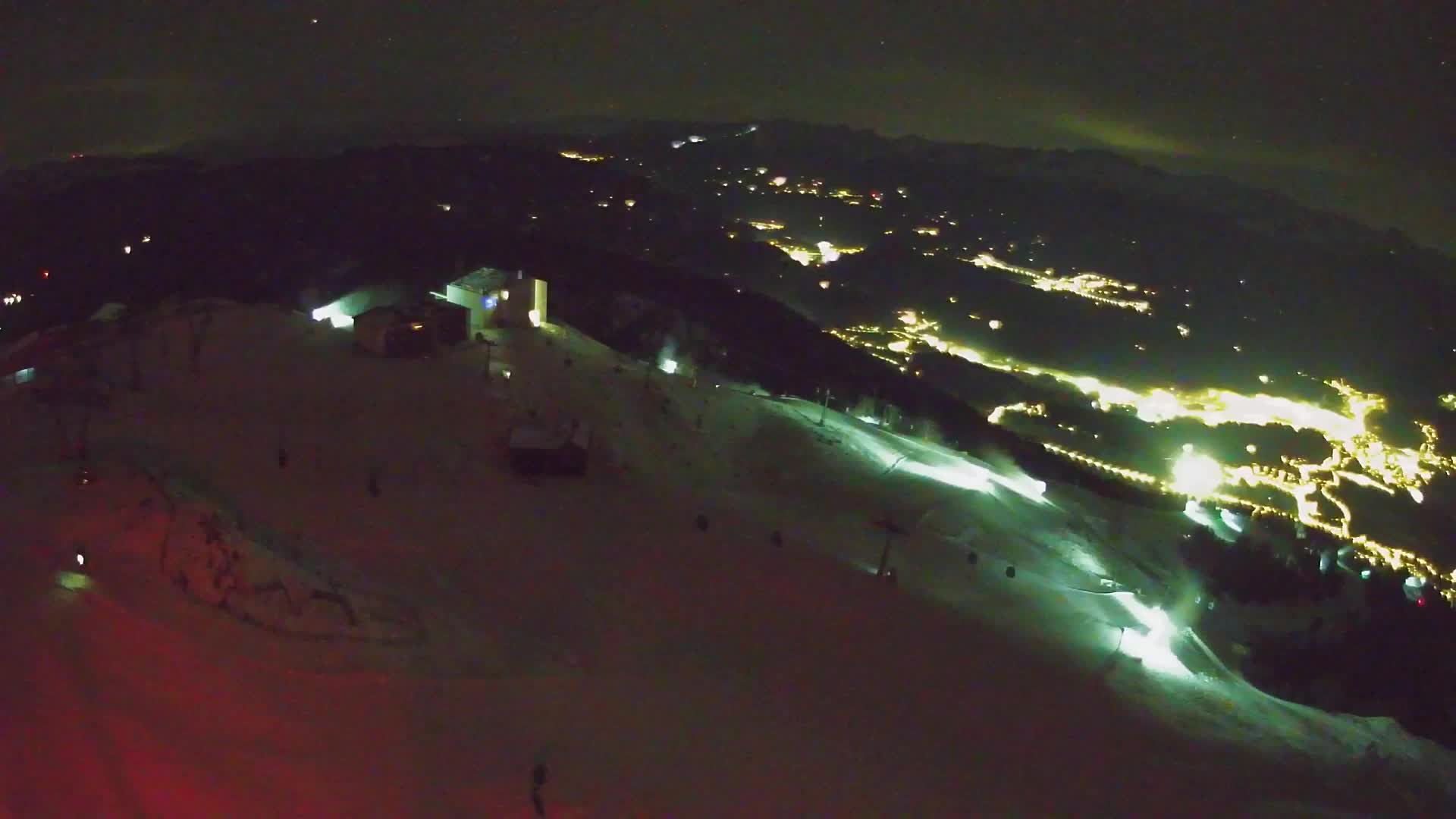Kronplatz peak Ski resort | view to Bruneck