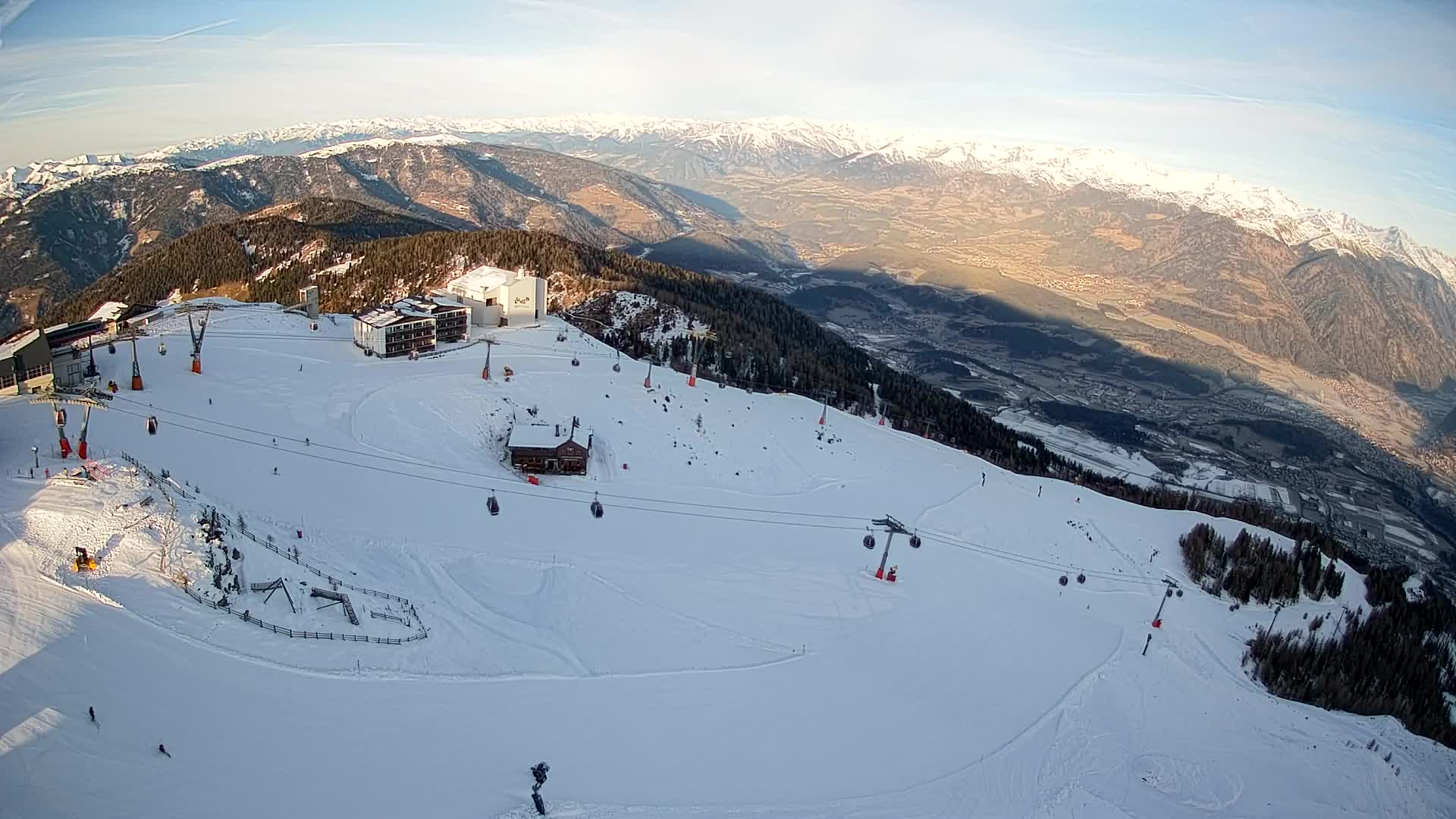 Station de ski Kronplatz sommet | vue sur Brunico