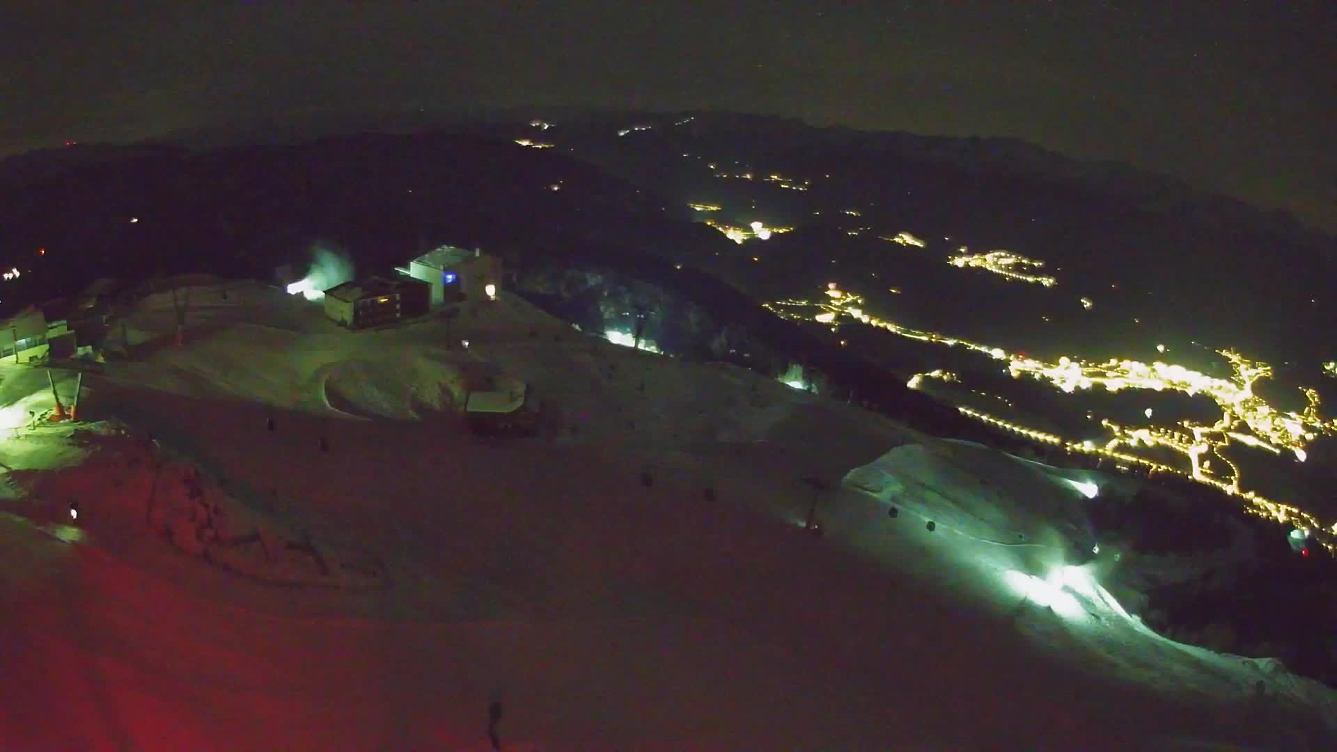 Kronplatz peak Ski resort | view to Bruneck