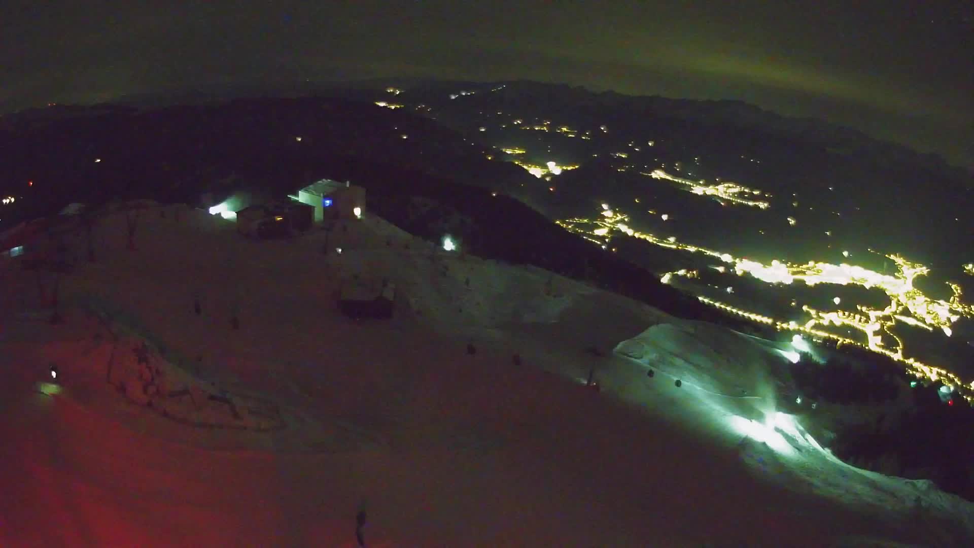 Kronplatz peak Ski resort | view to Bruneck