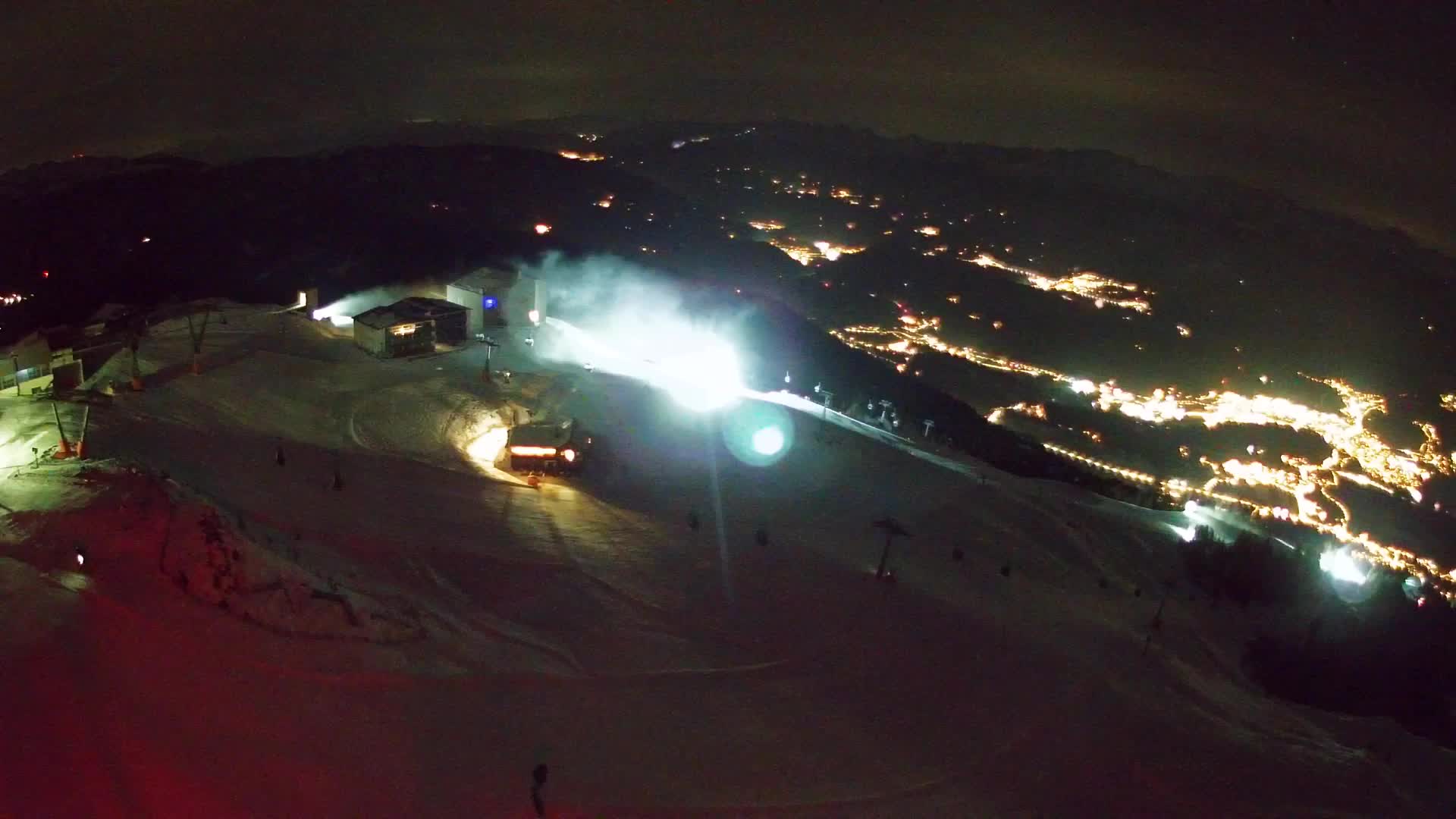 Cima estación de esquí Kronplatz | vista hacia Brunico